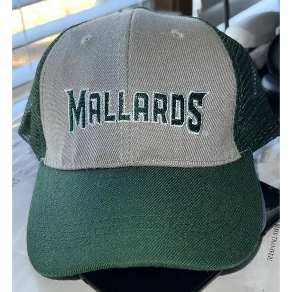 Mallards in‎ Green White on Gray Front Hat Cap w Green Mesh/Bill Snapback EUC - Picture 2 of 6